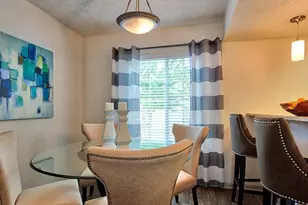 8601 Roberts Dr, Sandy Springs, GA 30350 - Photo 4