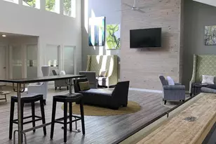 8601 Roberts Dr, Sandy Springs, GA 30350 - Photo 20