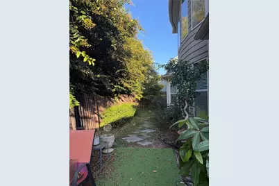 591 Jefferson Chase Street SE, Atlanta, GA 30354 - Photo 8