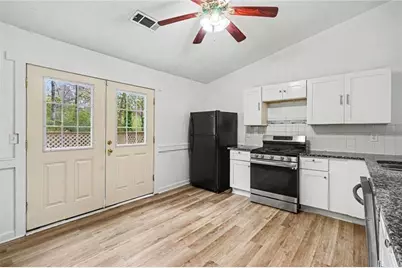 400 Hemlock Dr., Lawrenceville, GA 30046 - Photo 6