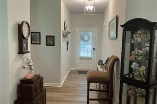 111 McGinnis Cir, Calhoun, GA 30701 - Photo 8