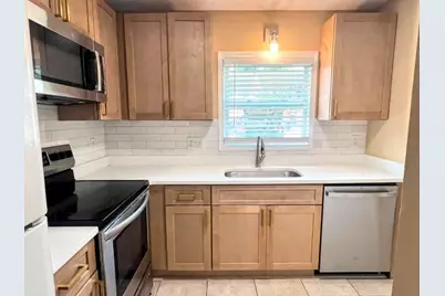 872 Baltimore Place SW, Marietta, GA 30064 - Photo 2