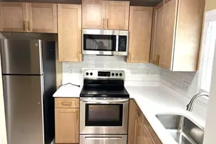 872 Baltimore Pl SW, Marietta, GA 30064 - Photo 2