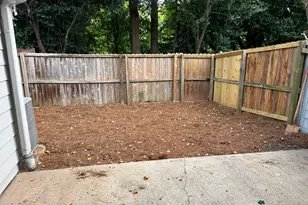 872 Baltimore Pl SW, Marietta, GA 30064 - Photo 20