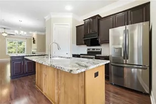 2270 Tenor Ln, Alpharetta, GA 30009 - Photo 16