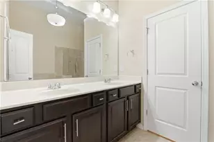 2270 Tenor Ln, Alpharetta, GA 30009 - Photo 32