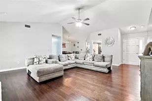 300 Leigh Kay Dr, Lawrenceville, GA 30046 - Photo 12