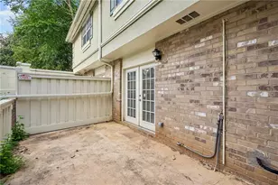 6900 Roswell Rd, Sandy Springs, GA 30328 - Photo 20
