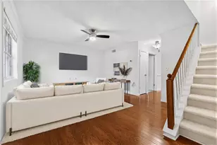 6900 Roswell Rd, Sandy Springs, GA 30328 - Photo 4