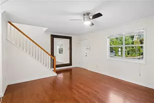 6900 Roswell Rd, Sandy Springs, GA 30328 - Photo 4