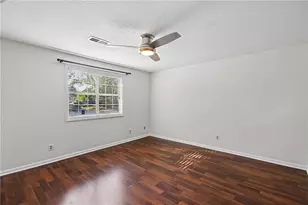 6900 Roswell Rd, Sandy Springs, GA 30328 - Photo 12
