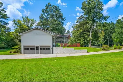 5599 Bend Creek Road, Atlanta, GA 30338 - Photo 48