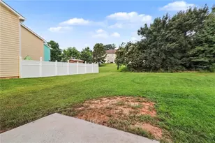 6865 Mountain Cir, Riverdale, GA 30274 - Photo 24