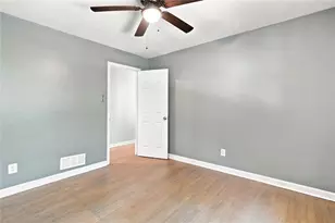 128 Dickson Ct, Marietta, GA 30066 - Photo 24
