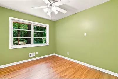 128 Dickson Court, Marietta, GA 30066 - Photo 30
