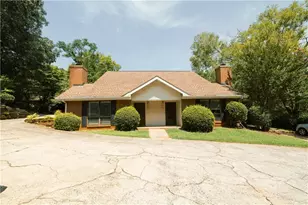 1256 Minhinette Dr, Roswell, GA 30075 - Photo 1