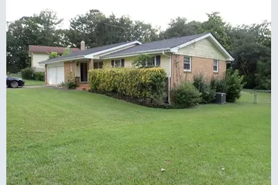 8295 Valley Stream Drive, Jonesboro, GA 30236 - Photo 12