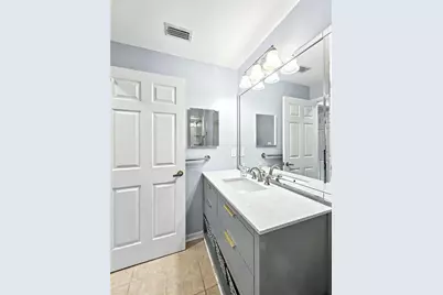 1800 Clairmont Lake #301, Decatur, GA 30033 - Photo 12