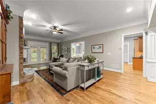 4614 Chartwell Chase Ct, Flowery Branch, GA 30542 - Photo 8