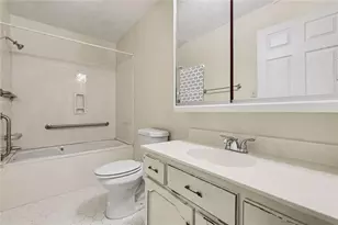 7107 Forest Ln, Union City, GA 30291 - Photo 18