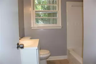 5565 Cypress Dr, Forest Park, GA 30297 - Photo 16