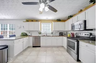 3202 Kittery Dr, Snellville, GA 30039 - Photo 6