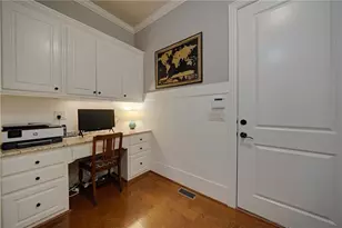 230 Wisteria Cir, Roswell, GA 30076 - Photo 16