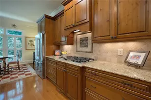 230 Wisteria Cir, Roswell, GA 30076 - Photo 12