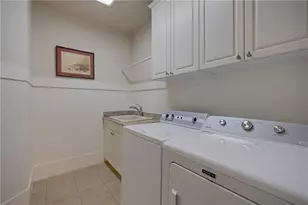 230 Wisteria Cir, Roswell, GA 30076 - Photo 32