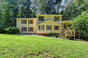 1811 High Ridge Dr SW, Conyers, GA 30094 - Photo 2