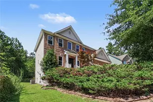 2890 Maple Springs Ct, Marietta, GA 30064 - Photo 2