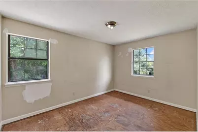6077 Cherokee Valley Lane, Lithonia, GA 30058 - Photo 12