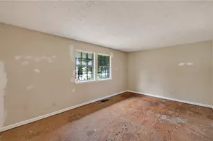 6077 Cherokee Valley Terrace, Lithonia, GA 30058 - Photo 6
