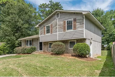6077 Cherokee Valley Lane, Lithonia, GA 30058 - Photo 2