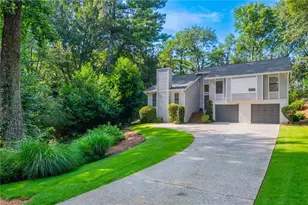 420 Stonebridge Dr, Roswell, GA 30075 - Photo 8
