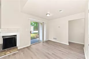 3246 Fescue Cir, Lawrenceville, GA 30044 - Photo 4