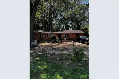 301 Essex Drive, Jonesboro, GA 30238 - Photo 2