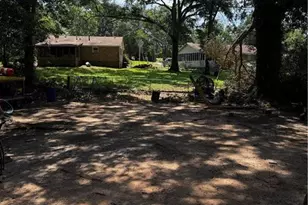 301 Essex Dr, Jonesboro, GA 30238 - Photo 18