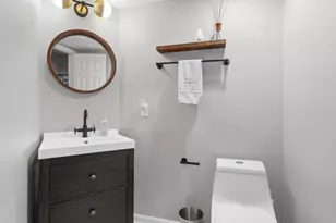 1418 N Crossing Dr NE, Atlanta, GA 30329 - Photo 12