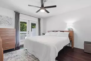 1418 N Crossing Dr NE, Atlanta, GA 30329 - Photo 16