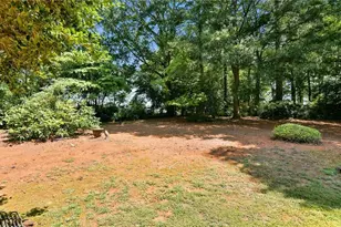 110 Jade Cove Cir, Roswell, GA 30075 - Photo 22
