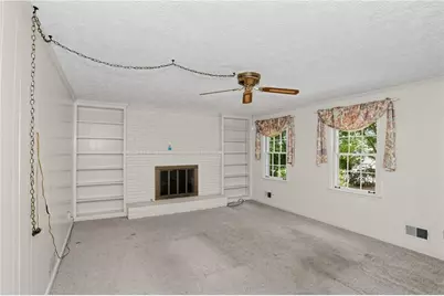 110 Jade Cove Circle, Roswell, GA 30075 - Photo 4