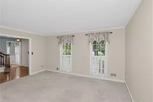 110 Jade Cove Cir, Roswell, GA 30075 - Photo 6
