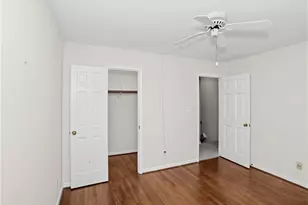 110 Jade Cove Cir, Roswell, GA 30075 - Photo 12