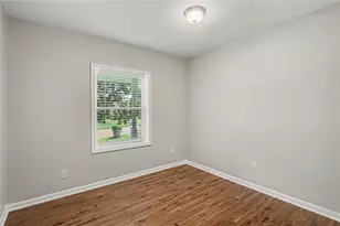 5893 Ronnie Dr, Rex, GA 30273 - Photo 10