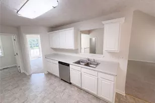 7830 Mosswood Ln, Gainesville, GA 30506 - Photo 14