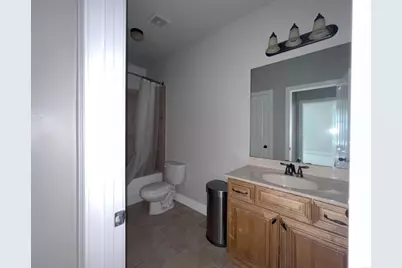 7945 Highland Bluff, Sandy Springs, GA 30328 - Photo 12