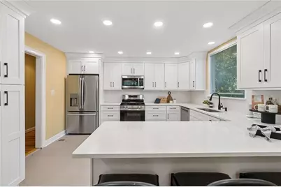 805 Holmes Street NW, Atlanta, GA 30318 - Photo 14