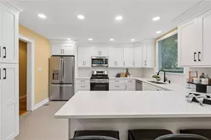 805 Holmes St NW, Atlanta, GA 30318 - Photo 14