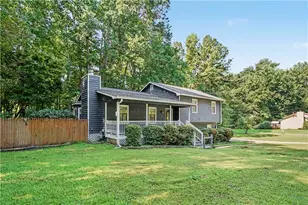 167 Hardy Cir, Dallas, GA 30157 - Photo 2